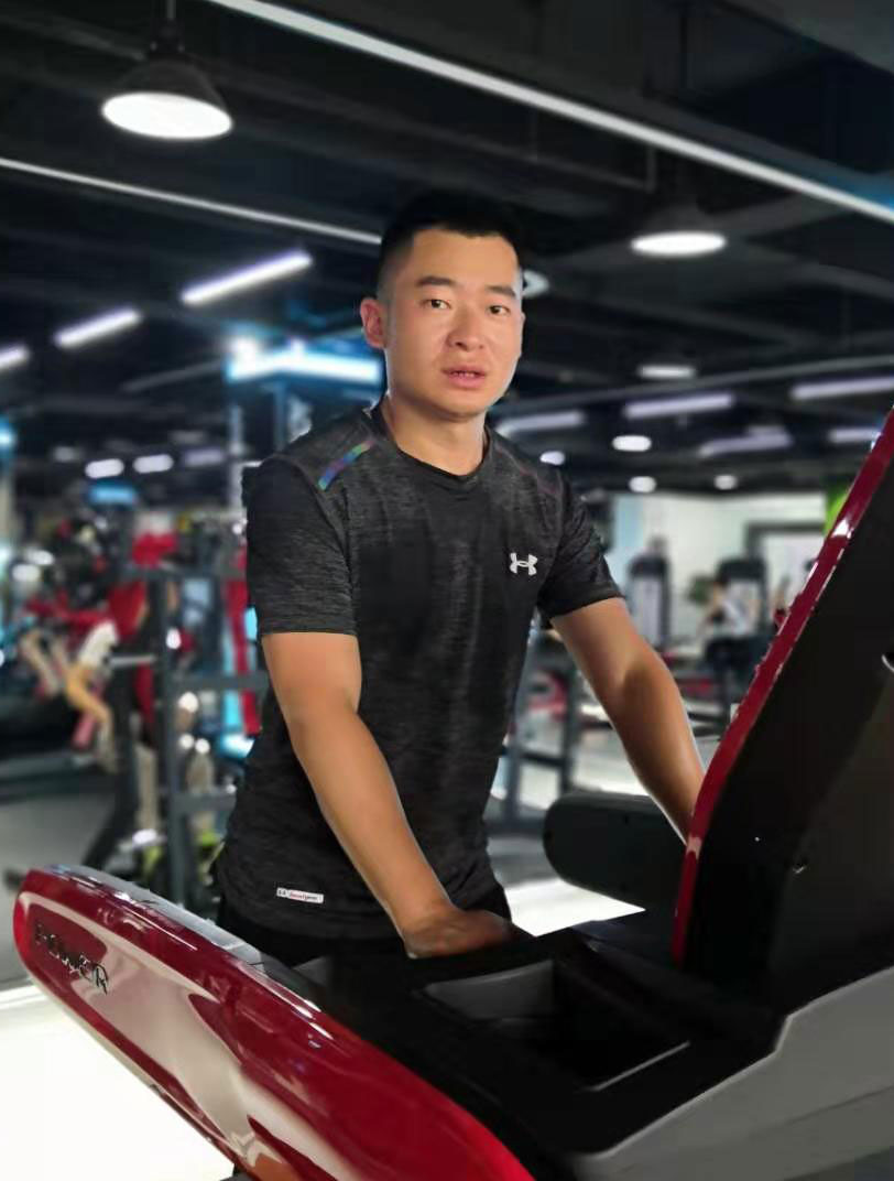 李亚霖